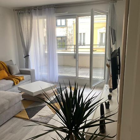 Appartement 24H Du Mans Le Mans Exterior foto